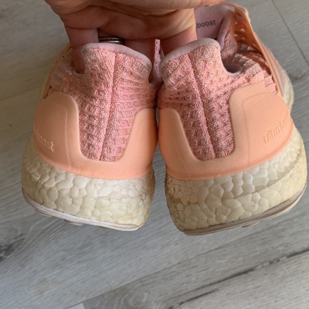 Adidas ultra boost‎ continental with white trim size 8 pink sneakers shoes - Picture 4 of 11